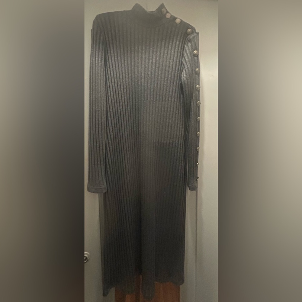 Pashmina Gray Ribbed Midi Dress